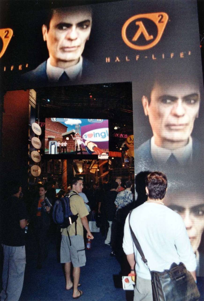 E3 2004 Half-Life 2 booth