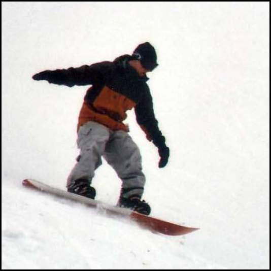 thumbnail Tahoe Heavenly snowboarder