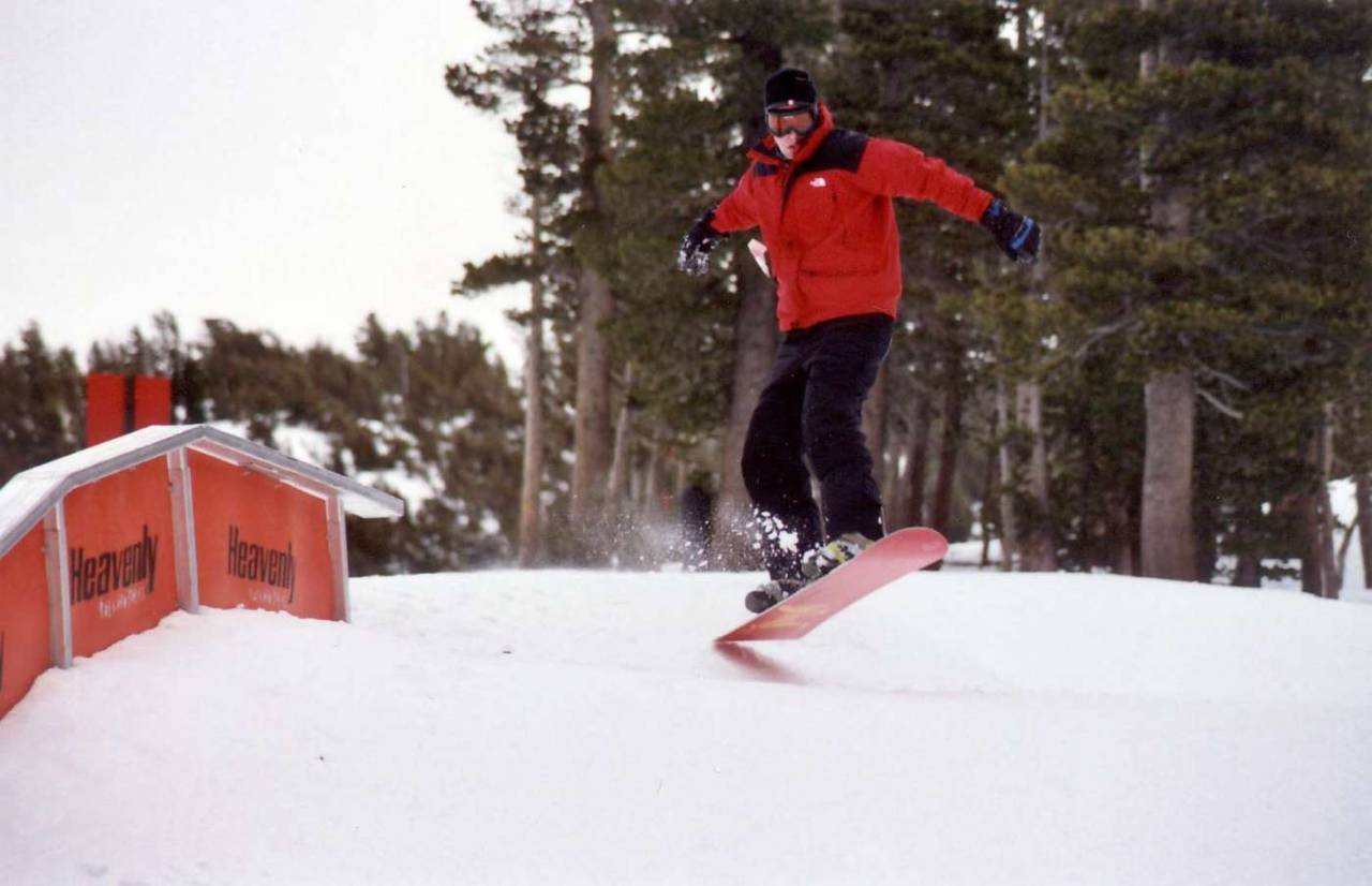 Tahoe Heavenly snowboarder