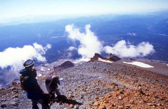Mt Shasta California mountain climb descent