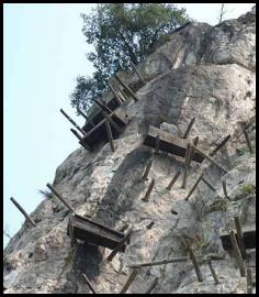 China cliff coffins