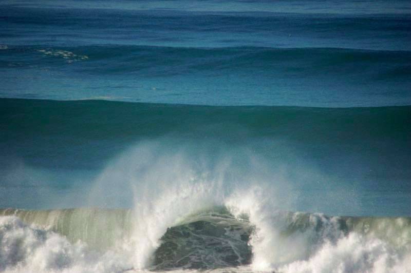 Del Mar surf overhead waves lineup break