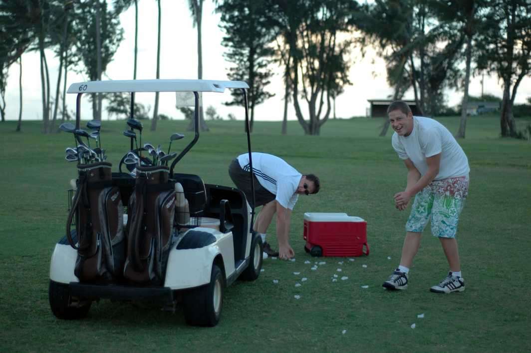 Hawaii Maui golf cart cooler incident