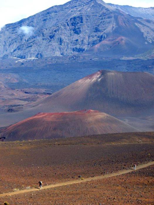 Hawaii Maui Haleakala hike volcano cones