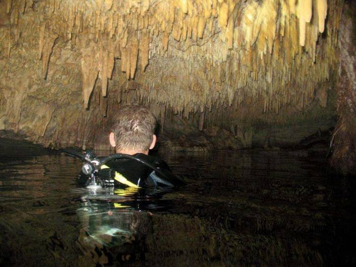 Mexico cenote dive cave stalactite cavern