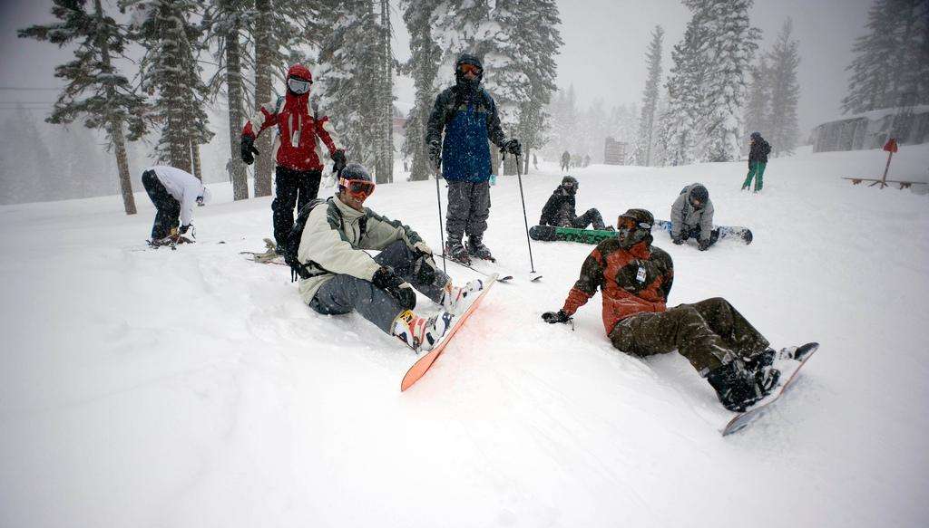 Tahoe Northstar skiing snowboarding snowing