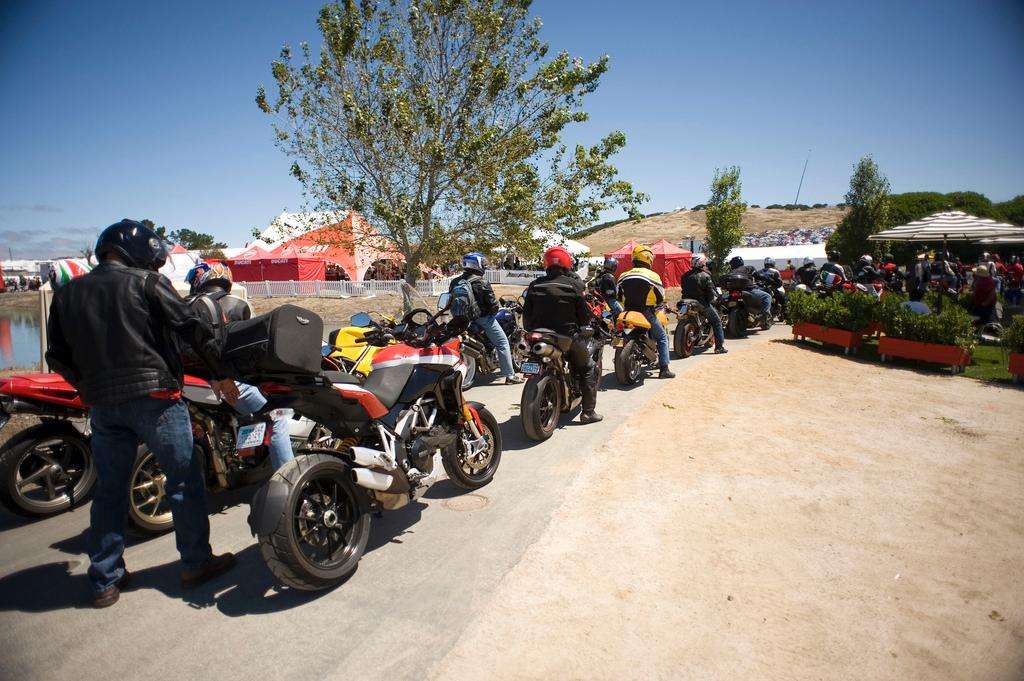Laguna Seca MotoGP 2011 motorcycle race Ducati Island line