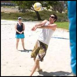 thumbnail Beach volleyball bump