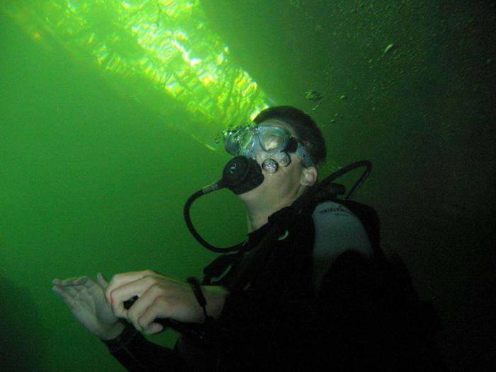 Cenote dive Cancun Mexico cave