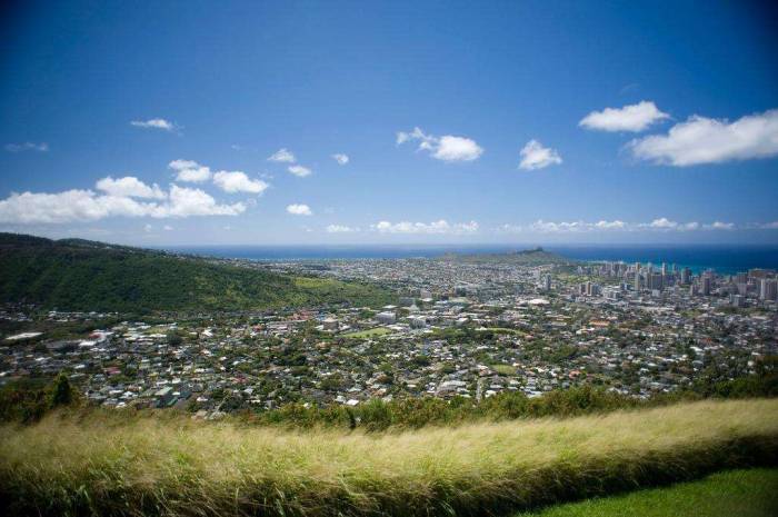 Honolulu Oahu view Diamond Head