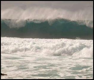 Oahu Pipeline Pro 2014 Hawaii north shore paddle out