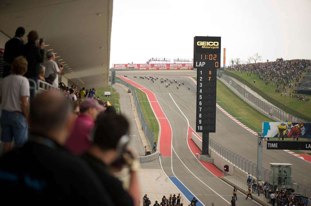 2014 MotoGP Austin Texas race start turn 1