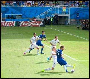 American Outlaws Brazil 2014 Natal Italy Uruguay match tackle