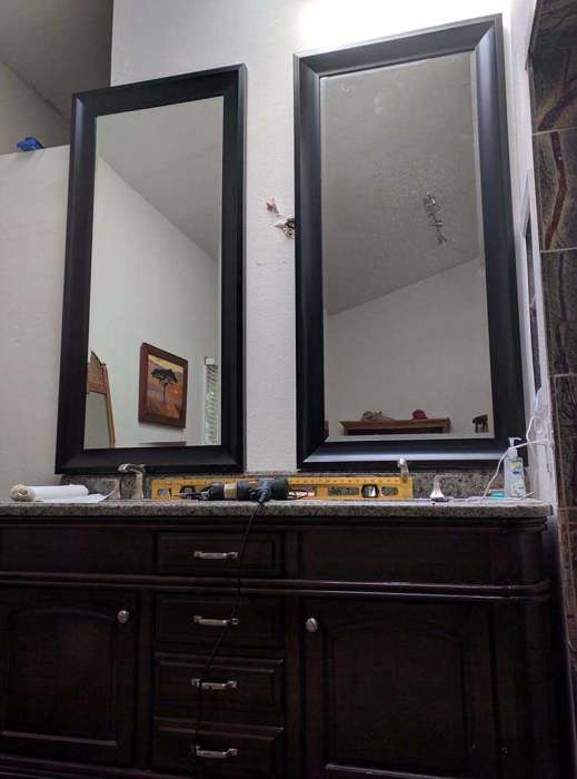 Vanity mirrors