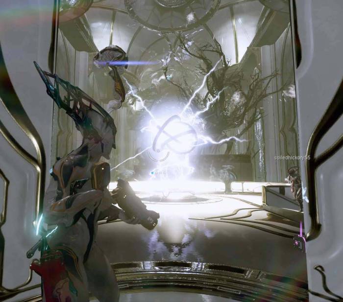 Warframe Nyx Prime doorway