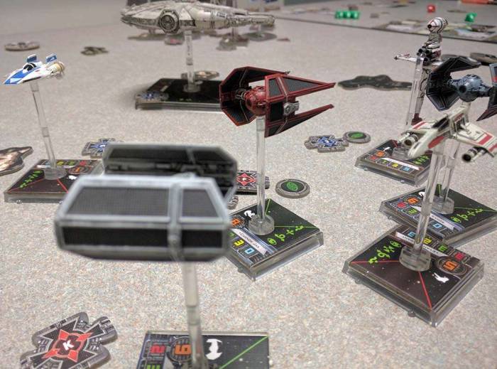 X Wing miniatures Heros of the Eturi Cluster TIE Bomber Interceptor