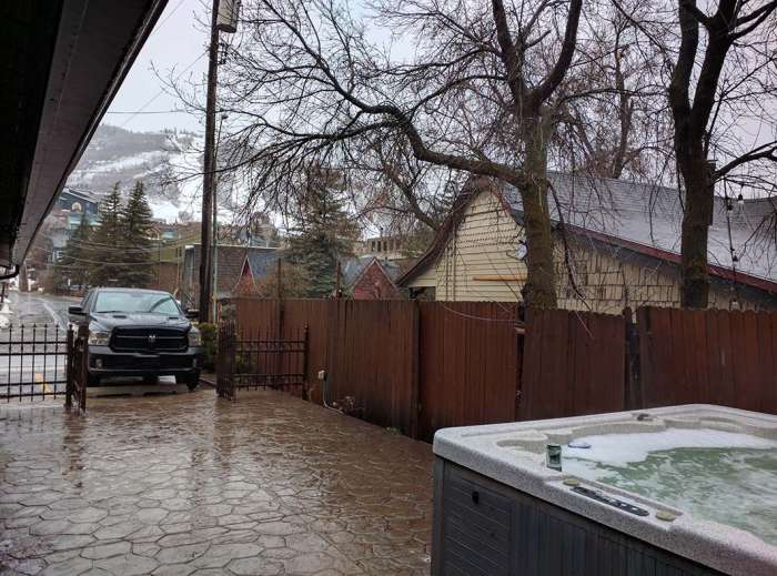 Park City brocation jacuzzi mountain view