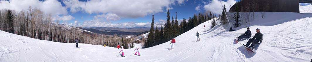 Ski snowboard Park City ski run panorama