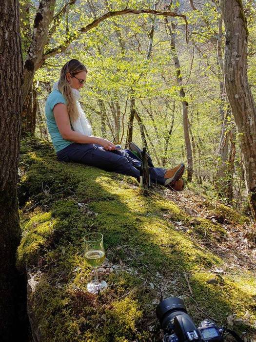 Germany Burg Eltz Bacharach picnic forest wine girl camera