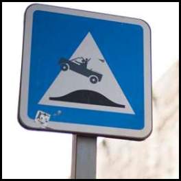 thumbnail Speed bump sign