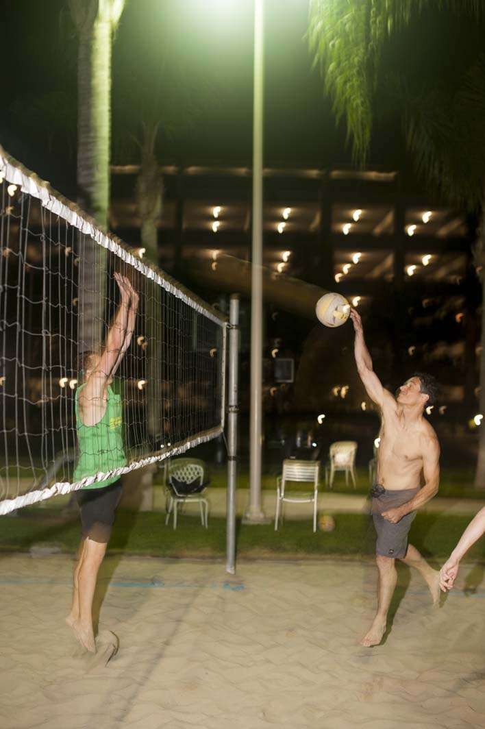 Volleyball night time flash long shutter speed technique