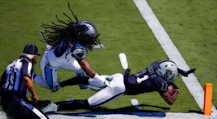 Henry Ruggs III diving touchdown Panthers