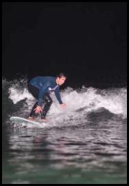 Night surfing flash ride