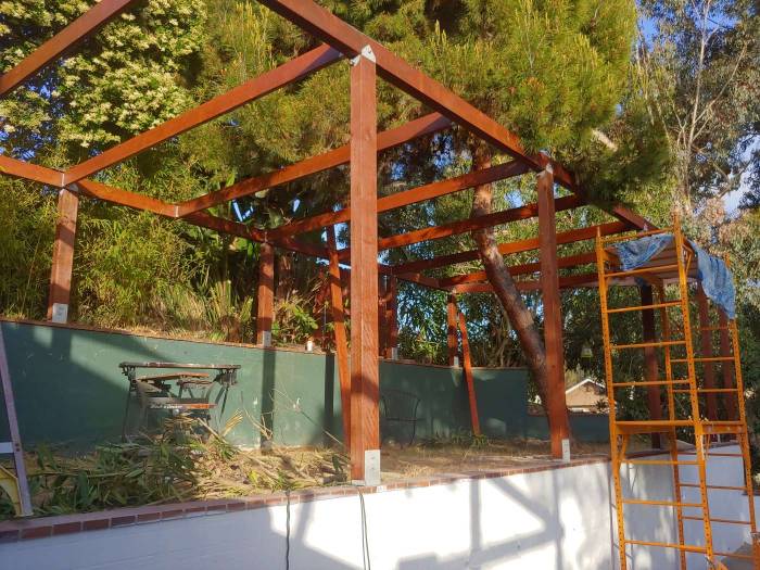 Veranda construction supports 4x6 2x6 scaffolding
