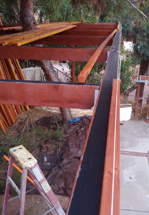 Construction veranda 2x2 roof plum line