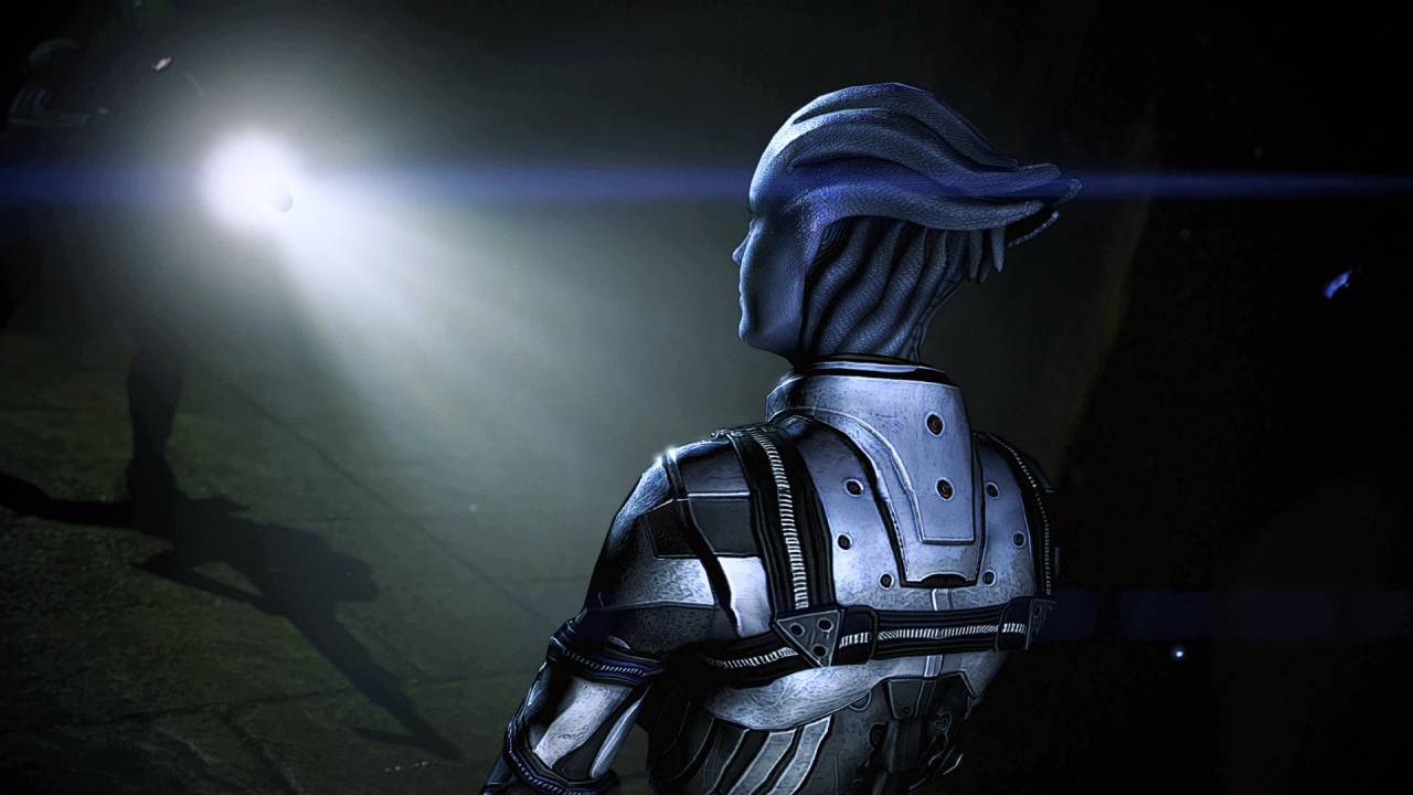 Mass Effect 3 Legendary Liara dark flashlight