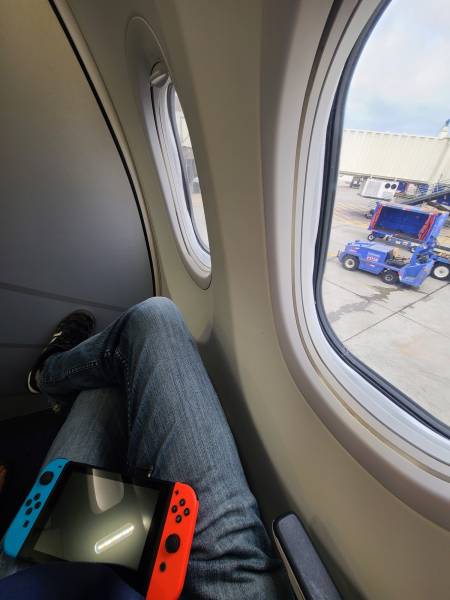 Southwest plane seat front row Nintendo Switch airport