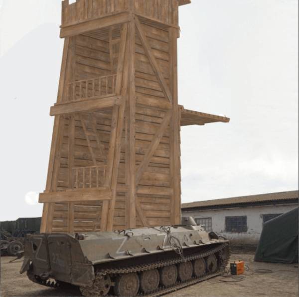 MT-LB turret meme siege tower