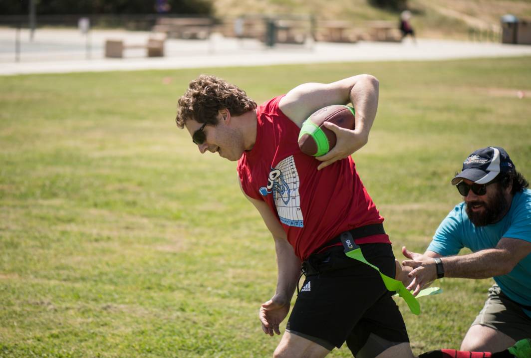 Flag football excel clippy flag pull